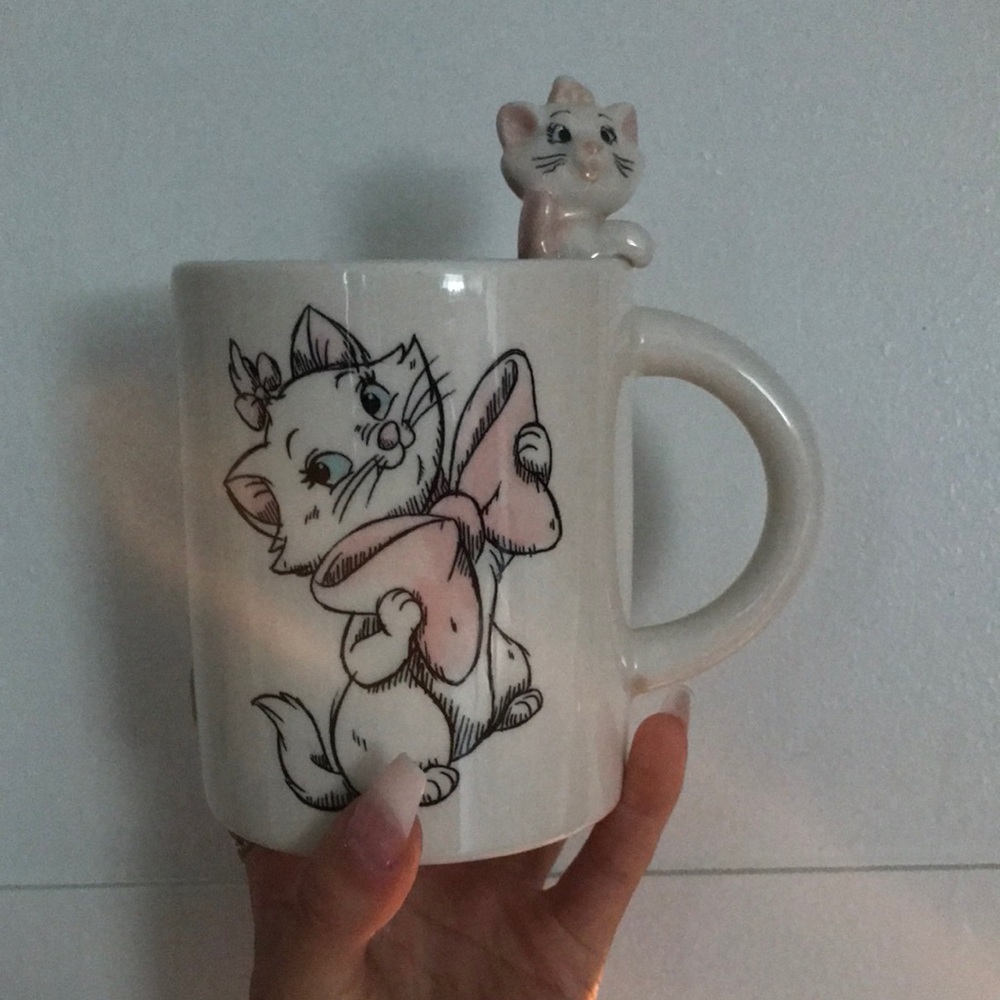Cute Cat Mug with Figurine Handle